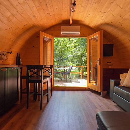 Šmarje Glamping Dragonja River מראה חיצוני תמונה