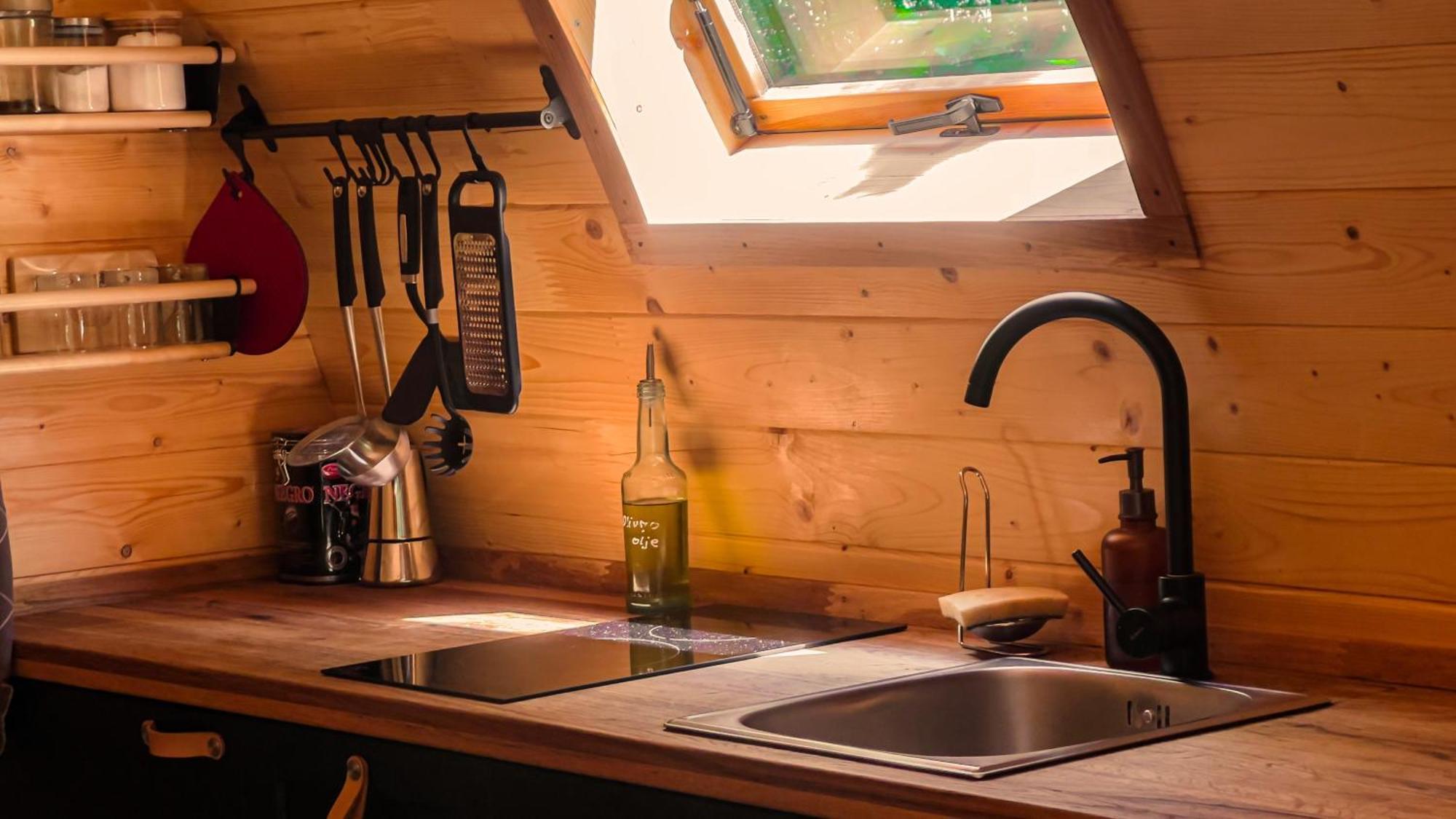 Šmarje Glamping Dragonja River מראה חיצוני תמונה