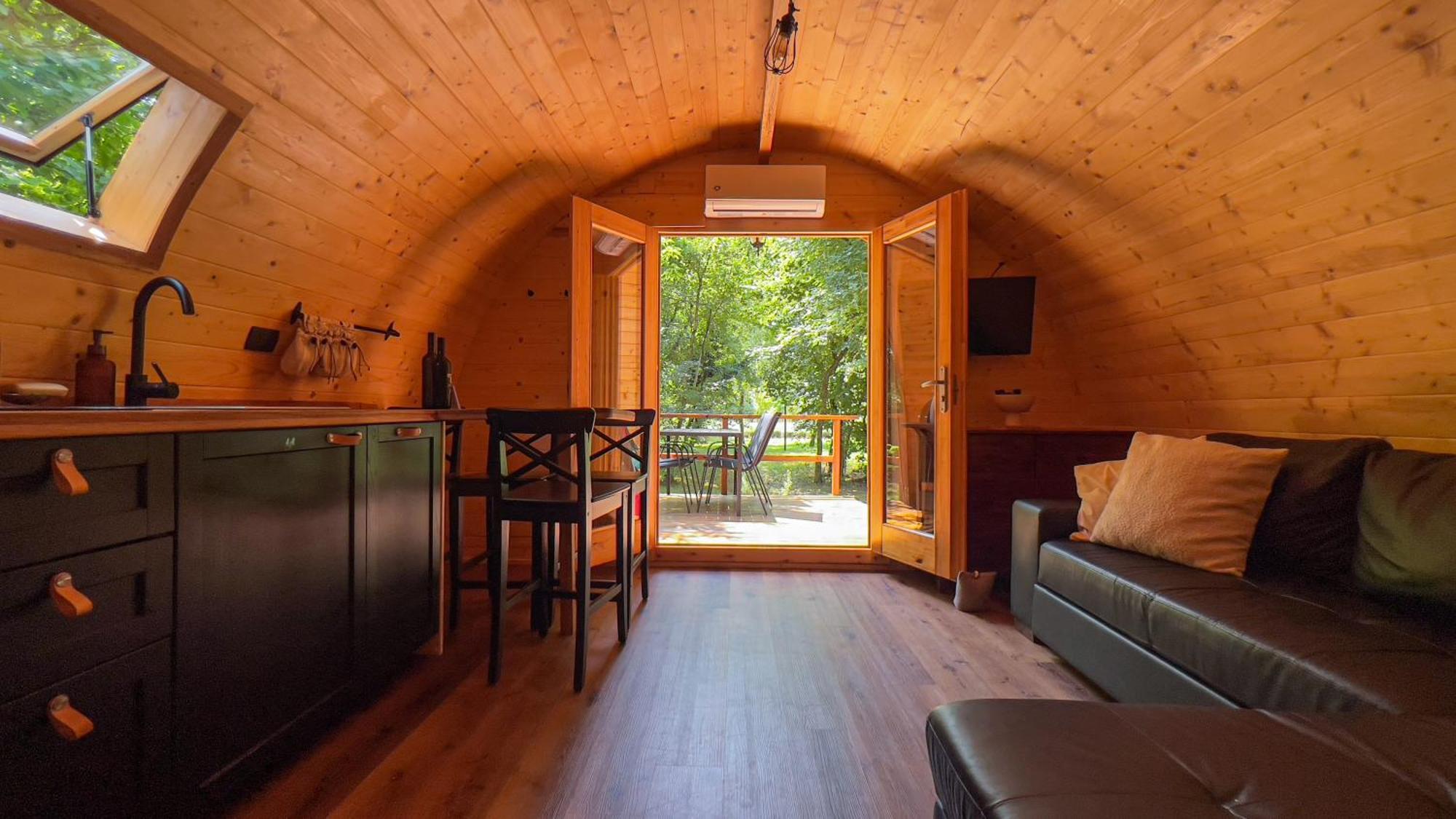 Šmarje Glamping Dragonja River מראה חיצוני תמונה